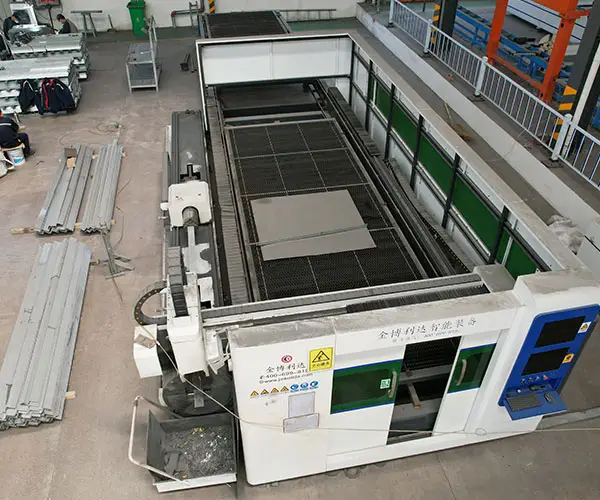 sheet metal shearing machine